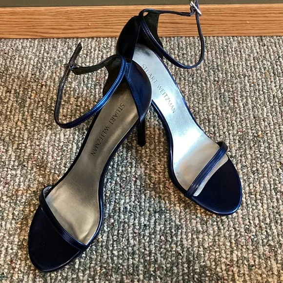 Stuart Weitzman heels - Picture 2 of 8